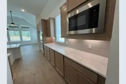 26027 S Outrider Banks, Montgomery, TX 77316 - Photo 6