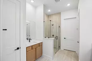 26027 S Outrider Banks, Montgomery, TX 77316 - Photo 24