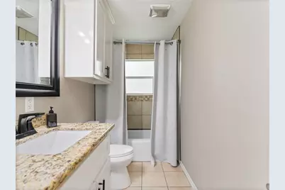 404 E Elizabeth Avenue, Palacios, TX 77465 - Photo 28