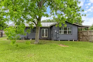 404 E Elizabeth Ave, Palacios, TX 77465 - Photo 30