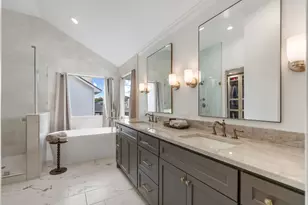 4902 Bend Ct, Sugar Land, TX 77478 - Photo 26