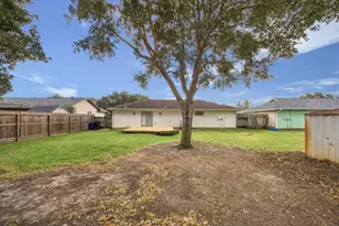 2510 Ewell Dr, League City, TX 77573 - Photo 10