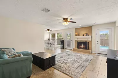 11711 Park Creek Drive, Houston, TX 77070 - Photo 6