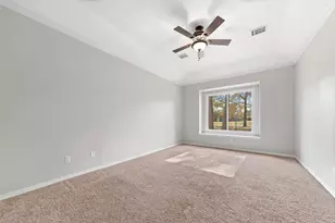 8410 Hunters Village Dr Dr, Humble, TX 77346 - Photo 14