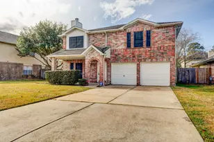 21615 Long Castle Dr, Spring, TX 77388 - Photo 2