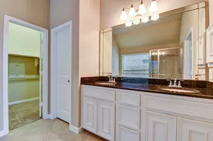 5426 Linden Rose Ln, Sugar Land, TX 77479 - Photo 10