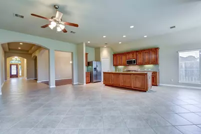 5426 Linden Rose Lane, Sugar Land, TX 77479 - Photo 6