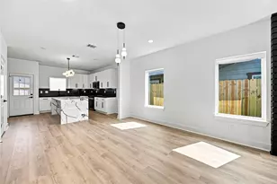 7969 Ritz St, Houston, TX 77028 - Photo 10