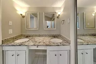 542 Enchanted Hollow Dr, Spring, TX 77388 - Photo 12