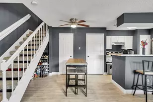 1515 Sandy Springs Rd, Houston, TX 77042 - Photo 2