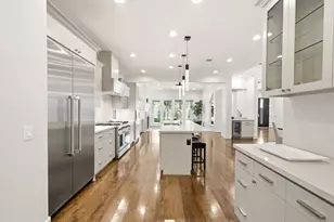6011 Burgoyne Rd, Houston, TX 77057 - Photo 8