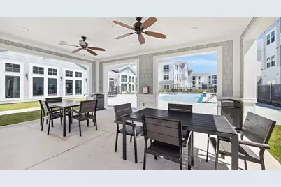 8877 Lakes At 610 Drive #202, Houston, TX 77054 - Photo 10