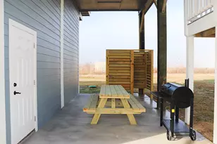 1075 Shady Ln, Gilchrist, TX 77617 - Photo 18