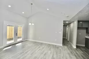 734 Hambrick Ct, Houston, TX 77060 - Photo 6