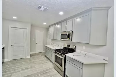734 Hambrick Court, Houston, TX 77060 - Photo 8