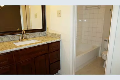 9217 Carousel Lane, Houston, TX 77080 - Photo 18