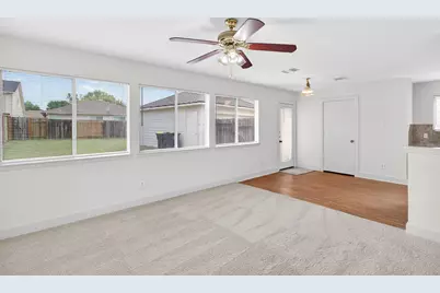 803 Dragonfly Drive, Conroe, TX 77301 - Photo 14