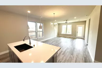 21027 Carob Tree Lane, Tomball, TX 77377 - Photo 10