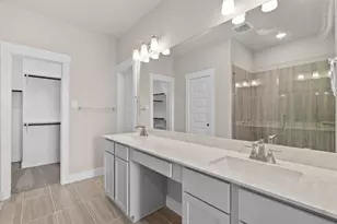 21027 Carob Tree Ln, Tomball, TX 77377 - Photo 10