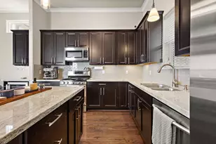 1623 W 23rd St, Houston, TX 77008 - Photo 8