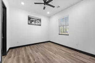 210 Canary St, Point Blank, TX 77364 - Photo 18