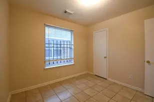 8611 Texas Acorn Ave, Houston, TX 77078 - Photo 16