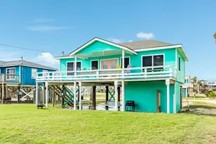 411 Seashell Dr, Surfside Beach, TX 77541 - Photo 4