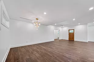 1338 Seaspray Ct, Houston, TX 77008 - Photo 8