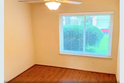 15343 Mondrian Drive, Houston, TX 77083 - Photo 8