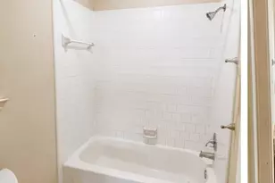 15343 Mondrian Dr, Houston, TX 77083 - Photo 6