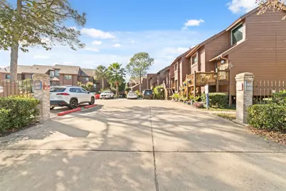 717 Davis Road, League City, TX 77573 - Photo 32