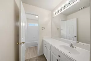 14607 Alanna Lagoon Ct, Houston, TX 77083 - Photo 20