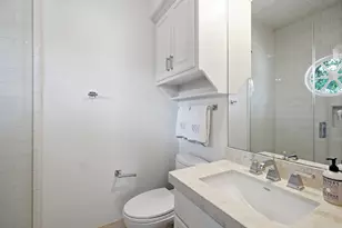 10919 Wickline Dr, Houston, TX 77024 - Photo 32