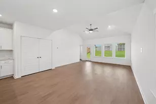 9730 Fuller Frk, Montgomery, TX 77316 - Photo 14