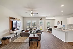 11565 Gingerland Dr, Conroe, TX 77304 - Photo 2