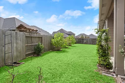 10054 Black Maple Drive, Conroe, TX 77385 - Photo 30