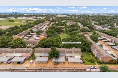 10328 Hammerly Boulevard #10, Houston, TX 77043 - Photo 2
