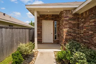 2811 Via Augusta Dr, Conroe, TX 77301 - Photo 2