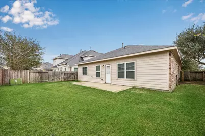 24634 Lakecrest Creek Drive, Katy, TX 77493 - Photo 20