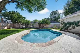 1638 Fall Valley Dr, Houston, TX 77077 - Photo 36
