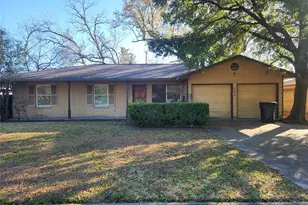 903 Peach Spring Dr, Houston, TX 77088 - Photo 1