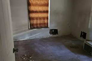 903 Peach Spring Dr, Houston, TX 77088 - Photo 2