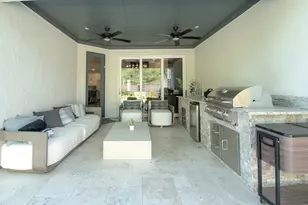16 Mariposa Woods Dr, Tomball, TX 77375 - Photo 10