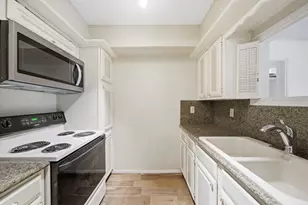 1311 Antoine Dr, Houston, TX 77055 - Photo 4