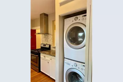 1039 Robbie Street, Houston, TX 77009 - Photo 2