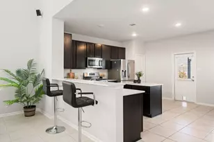 5007 Chimney Swift Ln, Baytown, TX 77521 - Photo 10