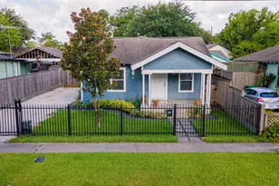 2009 Singleton St, Houston, TX 77008 - Photo 4