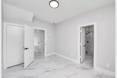 322 E 35 Th Street, Houston, TX 77018 - Photo 32