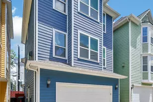 219 W 27th St, Houston, TX 77008 - Photo 2