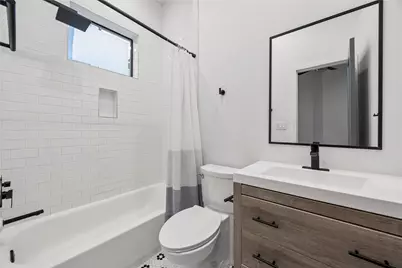 513 Memorial Heights Drive, Houston, TX 77007 - Photo 32